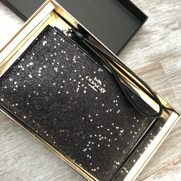 Coach wristlet - Picture 2 of 8